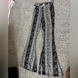 printed flare leggings